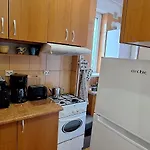Apartman Victoriei One - In The Heart Of The *