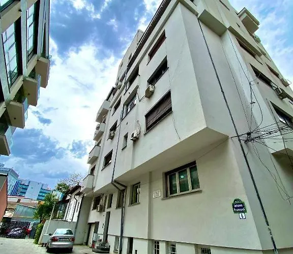 Апартаменти Victoriei One - In The Heart Of The Бухарест